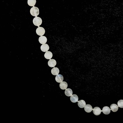 Collier met maansteen