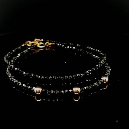 Armband zwarte spinel