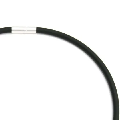 Collier rubber zwart