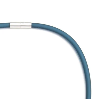 Collier rubber petrol